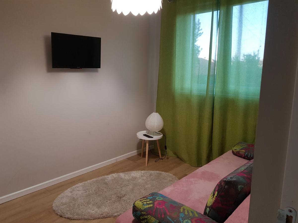 Sunshine Apartament Targu Mures Phòng bức ảnh