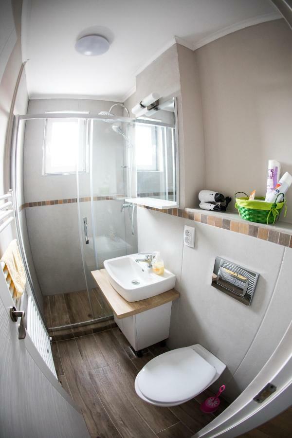 Sunshine Apartament Targu Mures Ngoại thất bức ảnh